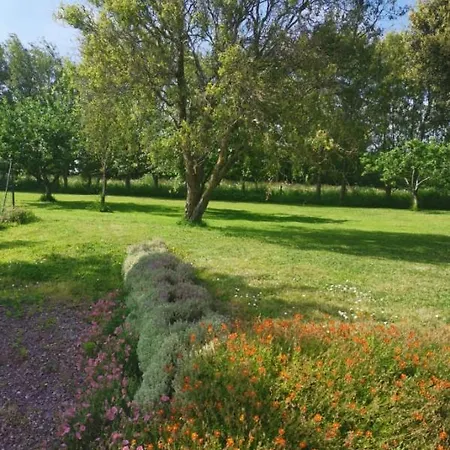 Maison Au Bord De La Holiday home Bretteville-sur-Ay