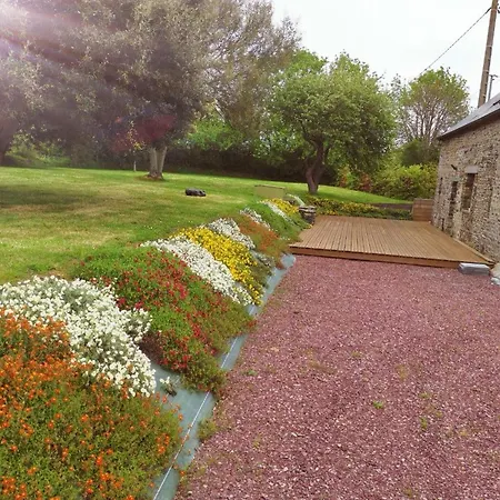 Maison Au Bord De La Holiday home Bretteville-sur-Ay